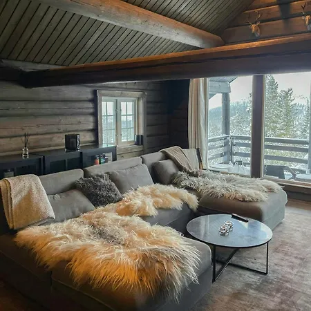 Semesterbostad Log With Views Over Mountain Trysil