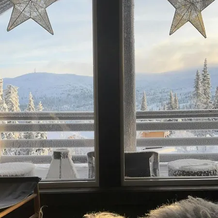 Hébergement de vacances Log With Views Over Mountain