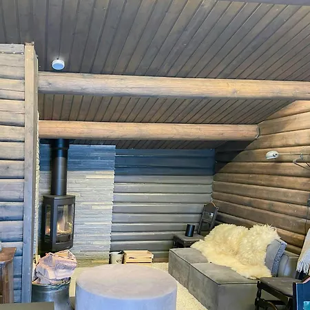 Log With Views Over Mountain Hébergement de vacances